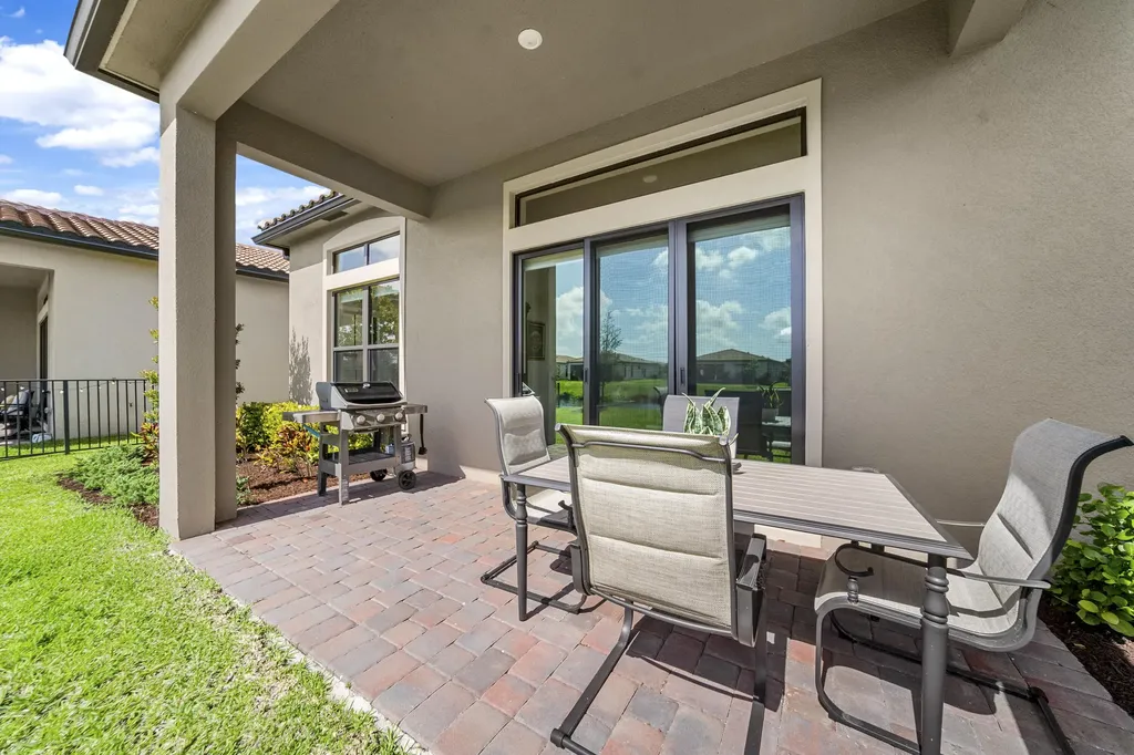 8098 Liberty Way Parkland FL 33067