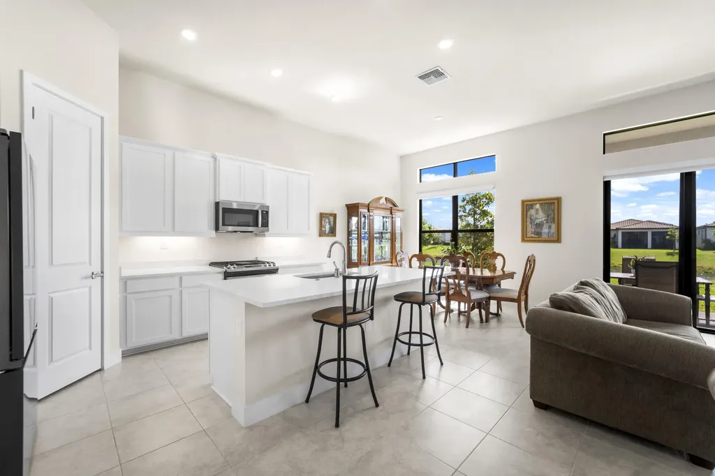 8098 Liberty Way Parkland FL 33067