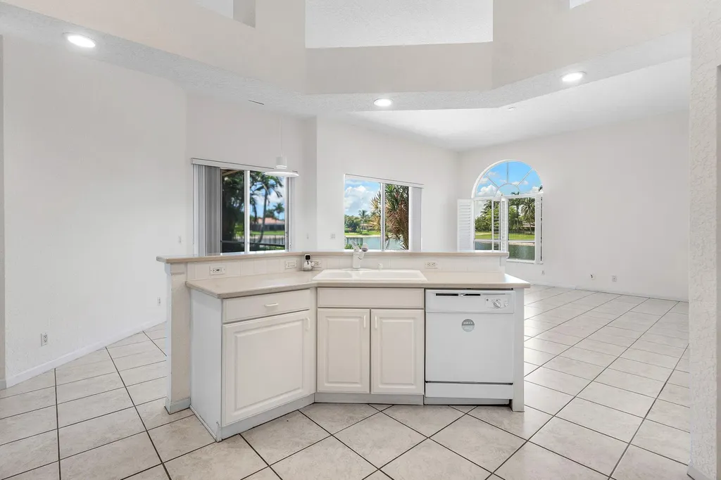 21417 Crestfalls Court Boca Raton FL 33428