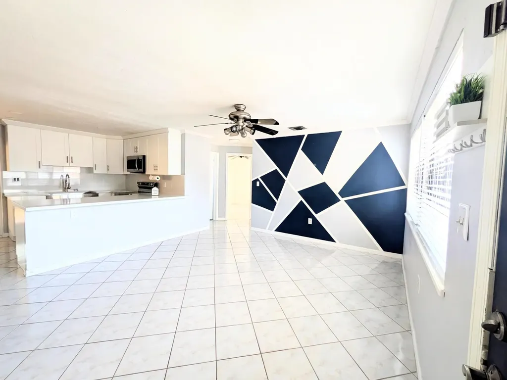 4340 N Mary Circle Palm Beach Gardens FL 33410