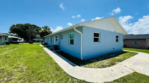 1207 Avenue K Fort Pierce FL 34950