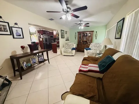 3335 10th Avenue N Palm Springs FL 33461