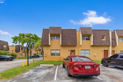 5655 Blueberry Court Lauderhill FL 33313