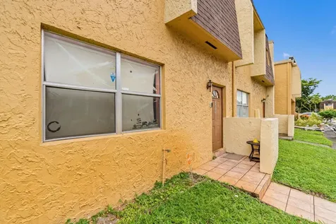 5655 Blueberry Court Lauderhill FL 33313