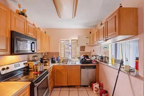 5655 Blueberry Court Lauderhill FL 33313