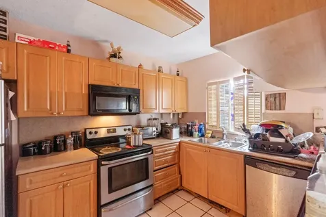 5655 Blueberry Court Lauderhill FL 33313