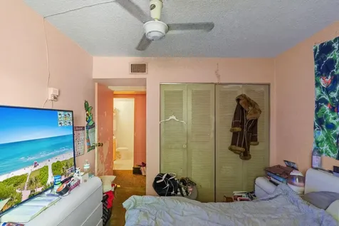 5655 Blueberry Court Lauderhill FL 33313