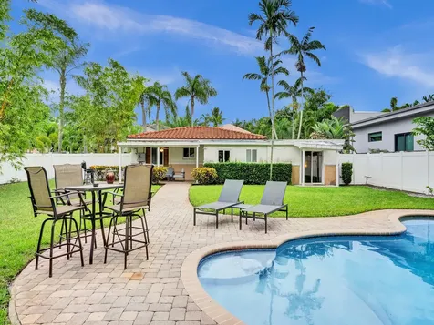 125 NE 21st Court Wilton Manors FL 33305