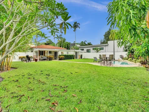 125 NE 21st Court Wilton Manors FL 33305
