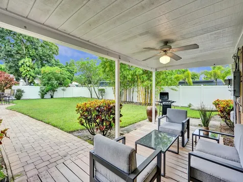 125 NE 21st Court Wilton Manors FL 33305