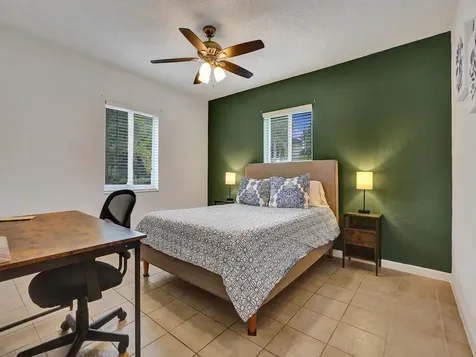 125 NE 21st Court Wilton Manors FL 33305