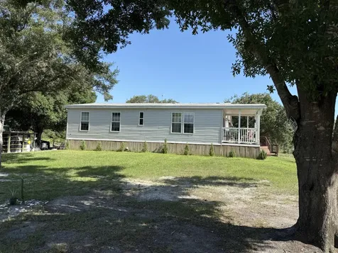 19084 NW 306th Street Okeechobee FL 34972