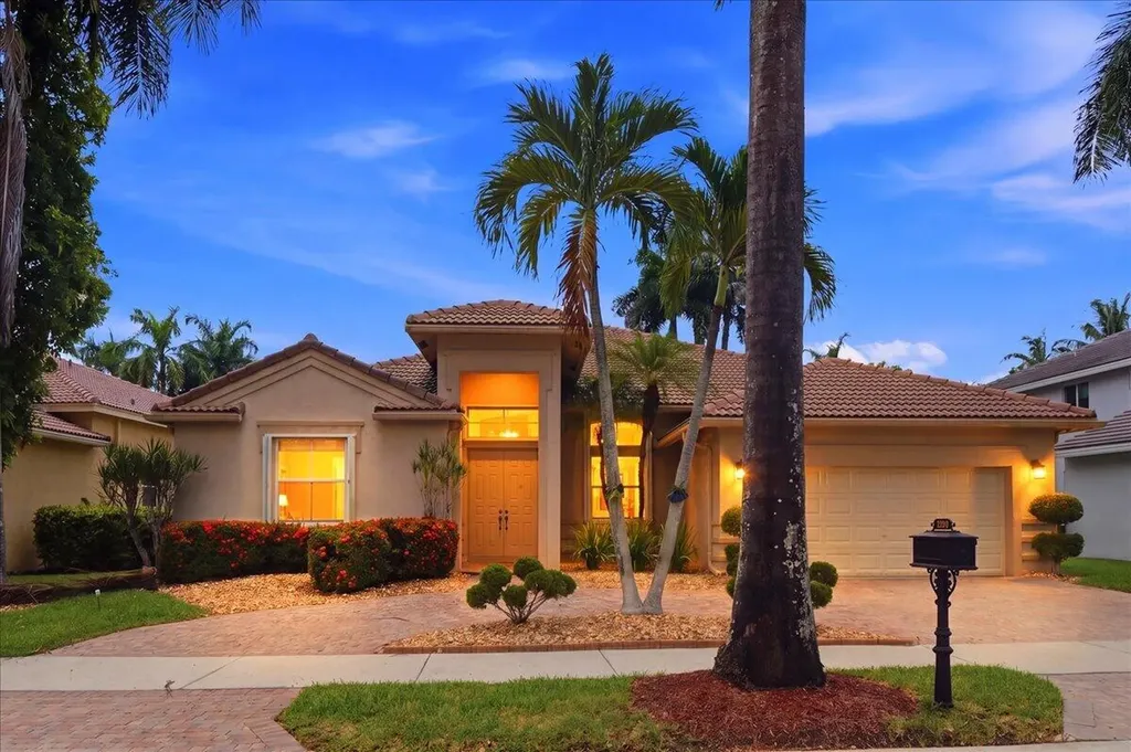 2458 Greenbrier Court Weston FL 33327