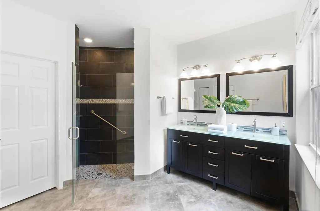 2458 Greenbrier Court Weston FL 33327