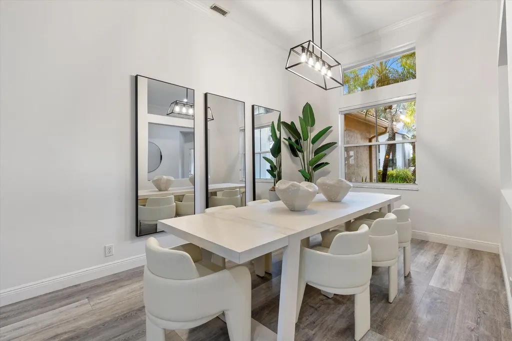 2458 Greenbrier Court Weston FL 33327