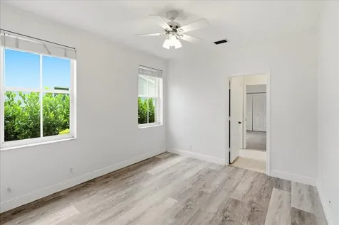 2458 Greenbrier Court Weston FL 33327