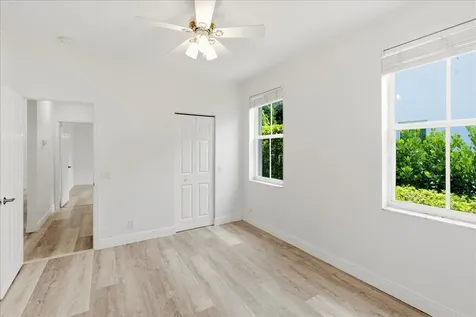 2458 Greenbrier Court Weston FL 33327