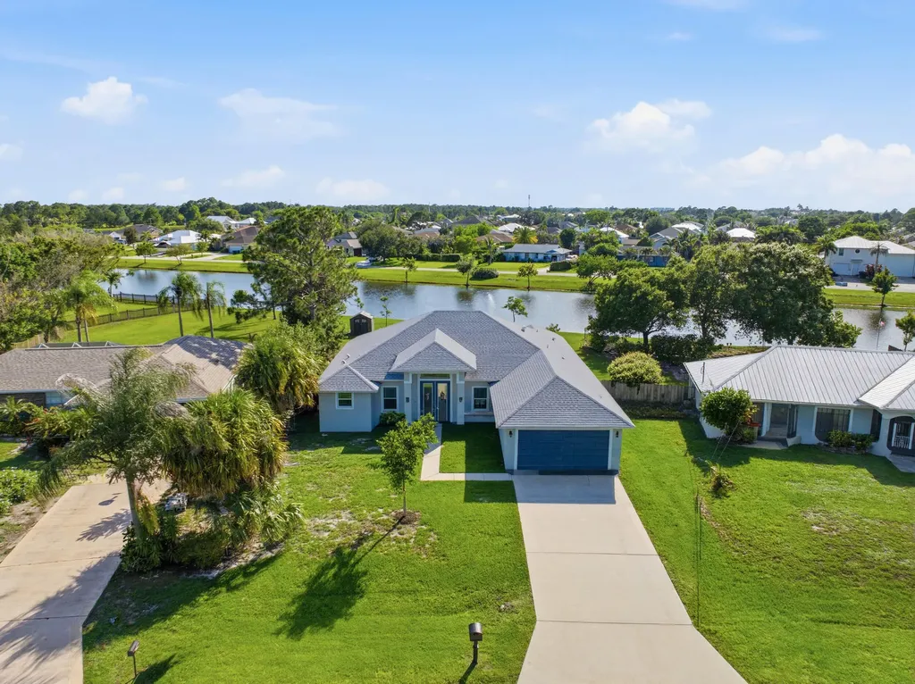 1174 SW Edinburgh Drive Port St Lucie FL 34953