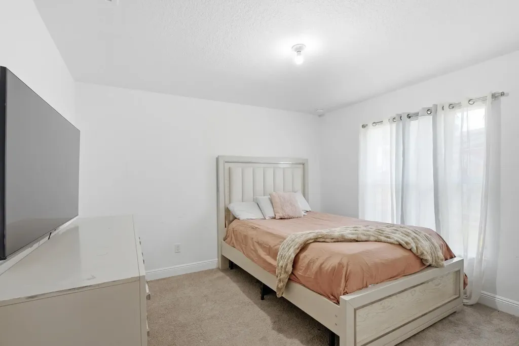 1174 SW Edinburgh Drive Port St Lucie FL 34953