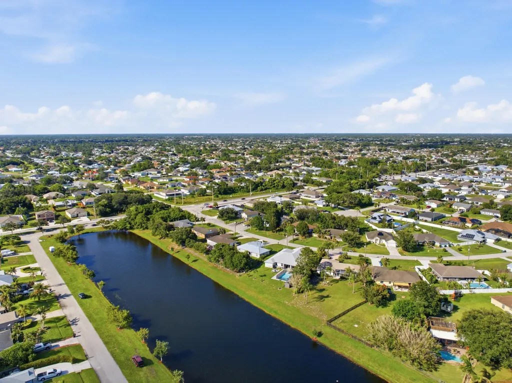 1174 SW Edinburgh Drive Port St Lucie FL 34953