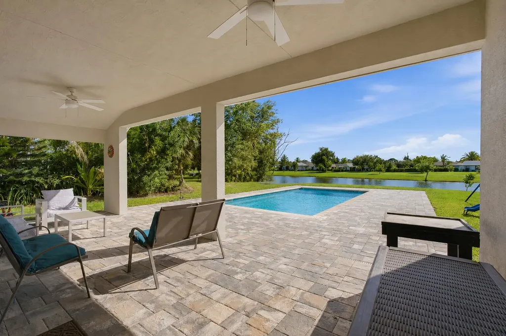 1174 SW Edinburgh Drive Port St Lucie FL 34953