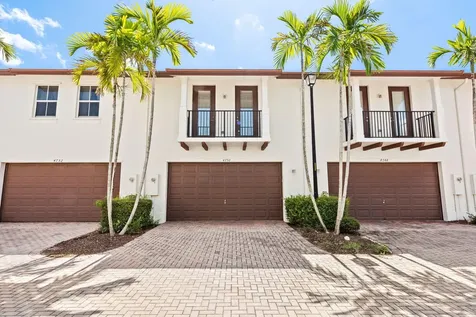 4750 Monarch Way Coconut Creek FL 33073