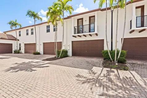 4750 Monarch Way Coconut Creek FL 33073