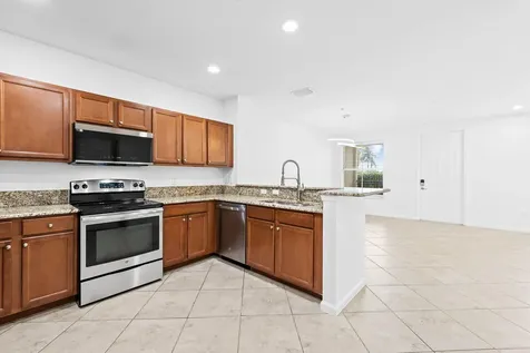 4750 Monarch Way Coconut Creek FL 33073