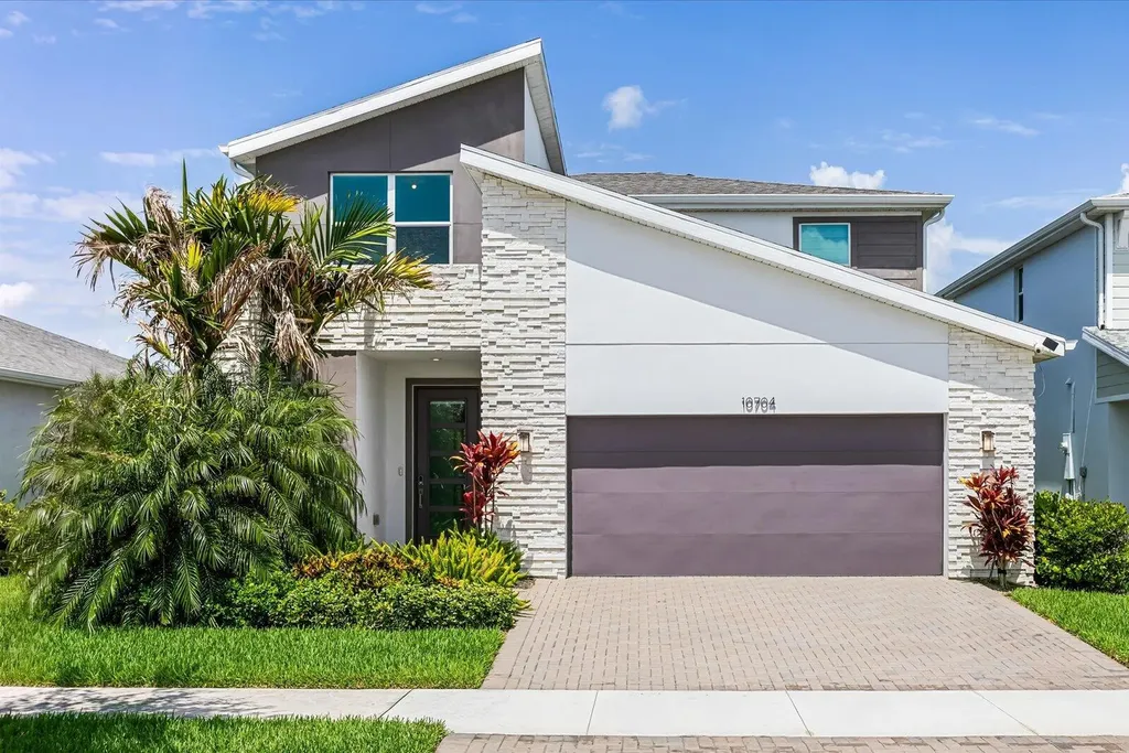10704 SW Estella Lane Port St Lucie FL 34987