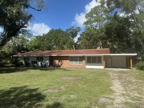 1749 26th Avenue Vero Beach FL 32960