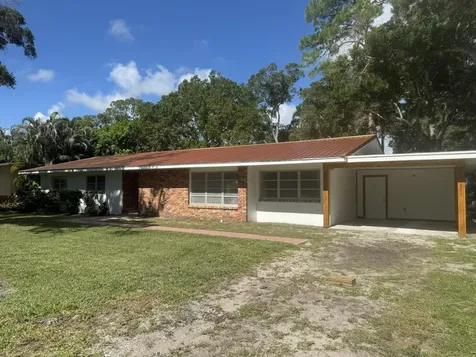 1749 26th Avenue Vero Beach FL 32960