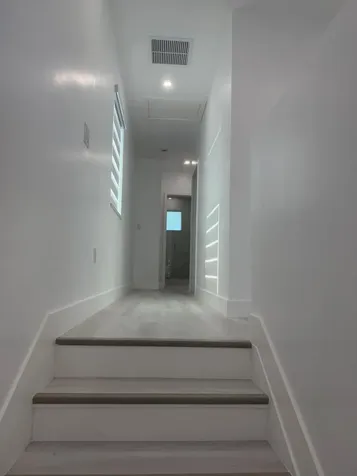 501 El Prado West Palm Beach FL 33405