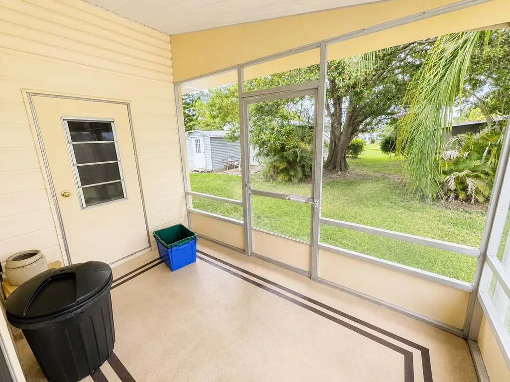 4 Del Sol Port St Lucie FL 34952