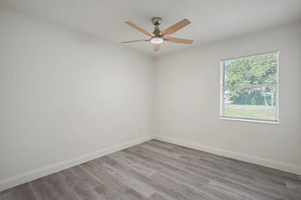 911 SE Dolphin Drive Stuart FL 34996