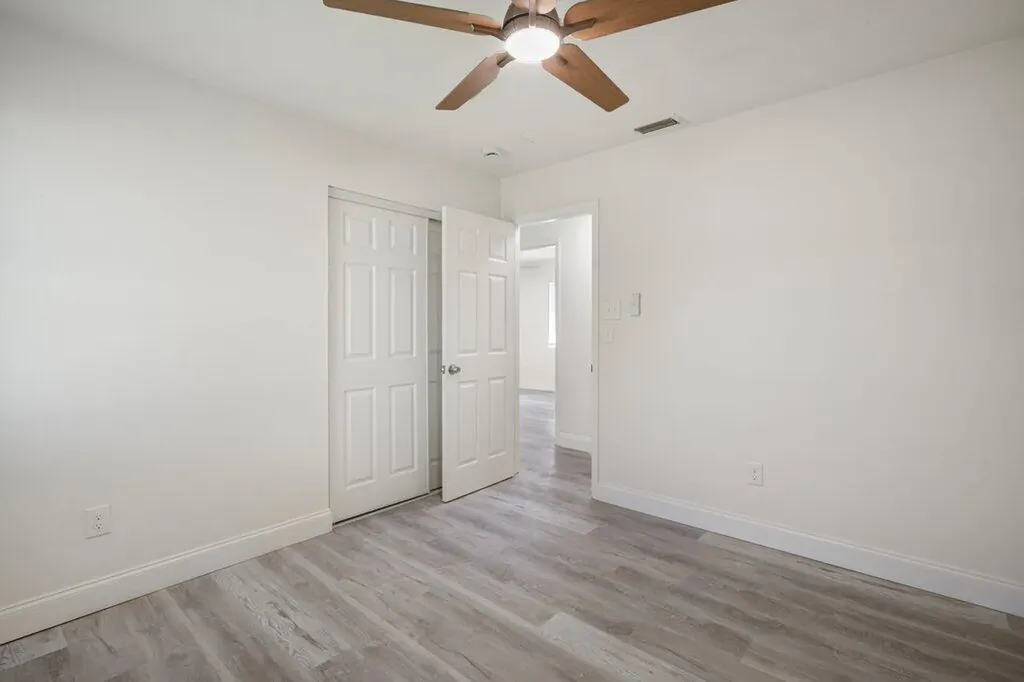 911 SE Dolphin Drive Stuart FL 34996