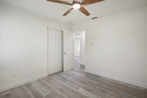 911 SE Dolphin Drive Stuart FL 34996