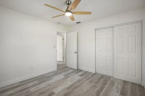 911 SE Dolphin Drive Stuart FL 34996