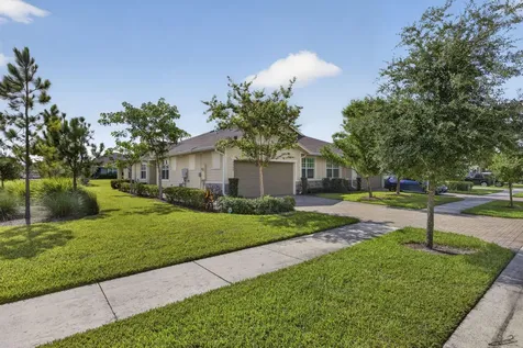 1332 Haywagon Trail Loxahatchee FL 33470