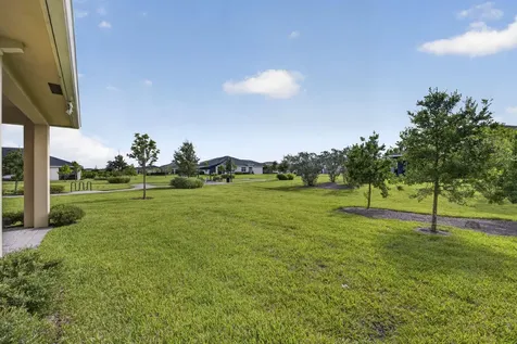 1332 Haywagon Trail Loxahatchee FL 33470