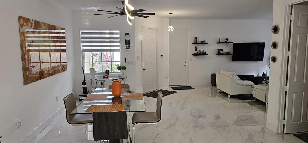 10435 Yarrow Drive Boynton Beach FL 33437