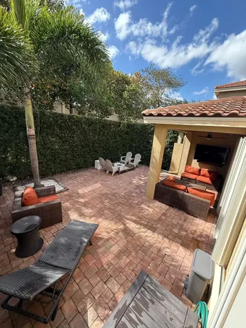 10435 Yarrow Drive Boynton Beach FL 33437