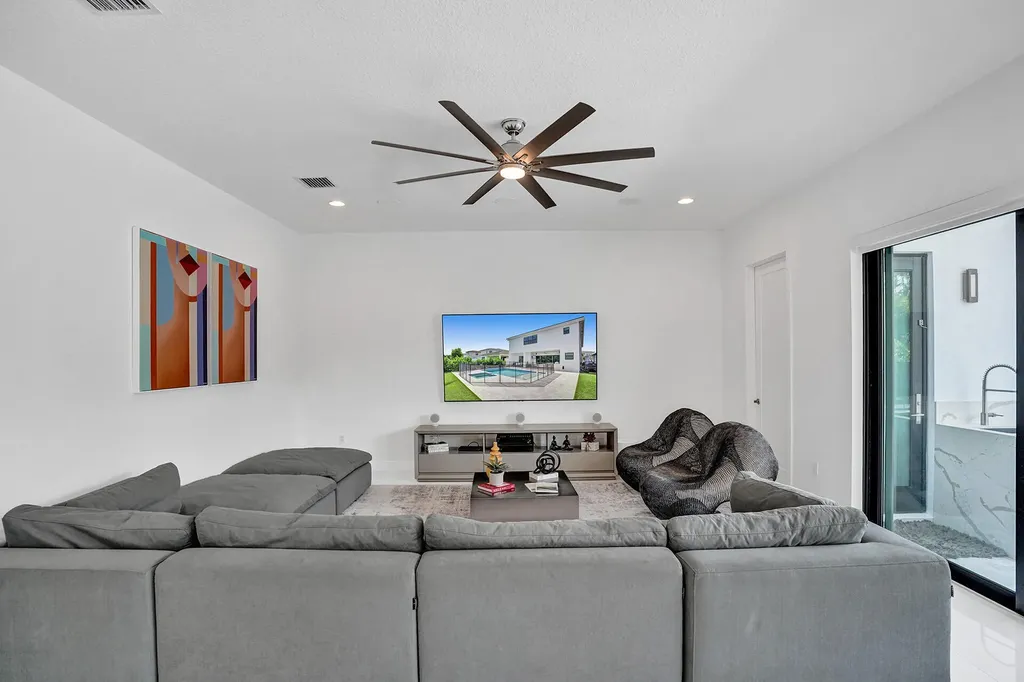 17523 Rainstream Road Boca Raton FL 33496
