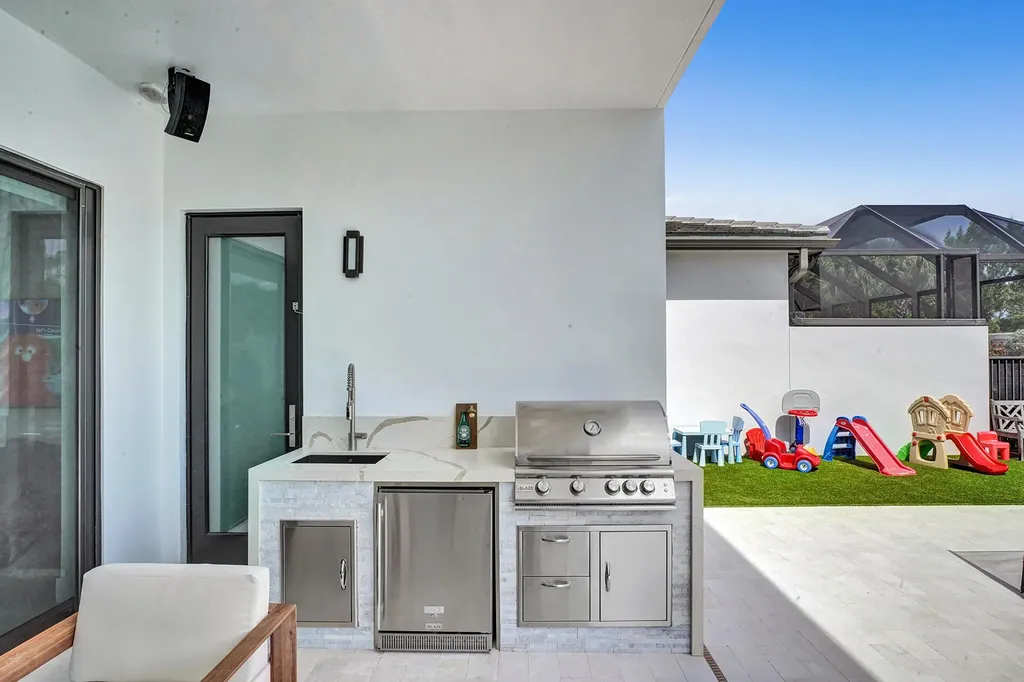 17523 Rainstream Road Boca Raton FL 33496