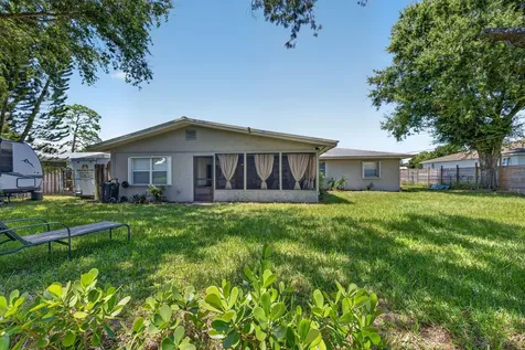 6605 Paso Robles Boulevard Fort Pierce FL 34951