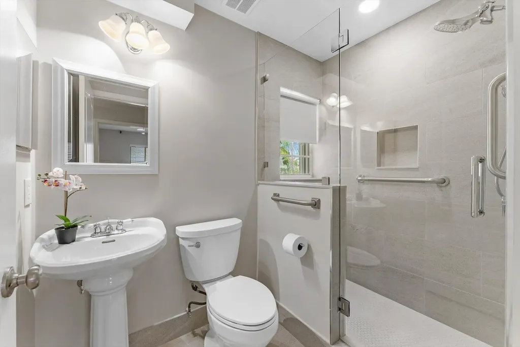 10796 Crescendo Circle Boca Raton FL 33498