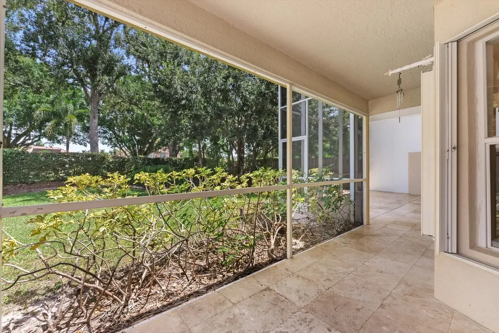 10796 Crescendo Circle Boca Raton FL 33498
