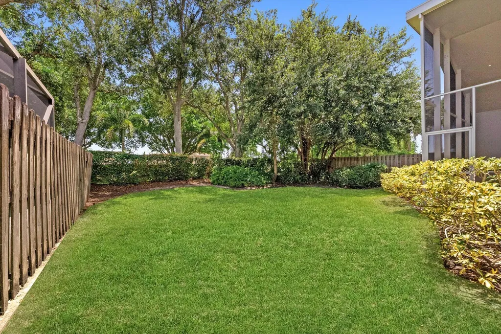 10796 Crescendo Circle Boca Raton FL 33498