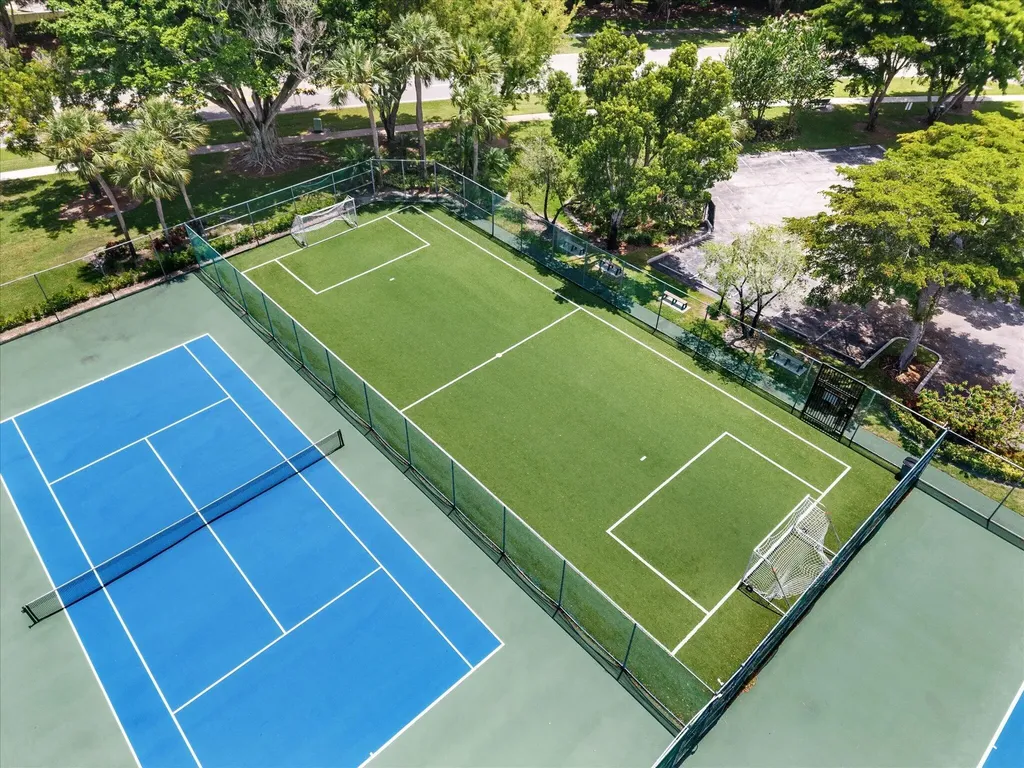 10796 Crescendo Circle Boca Raton FL 33498
