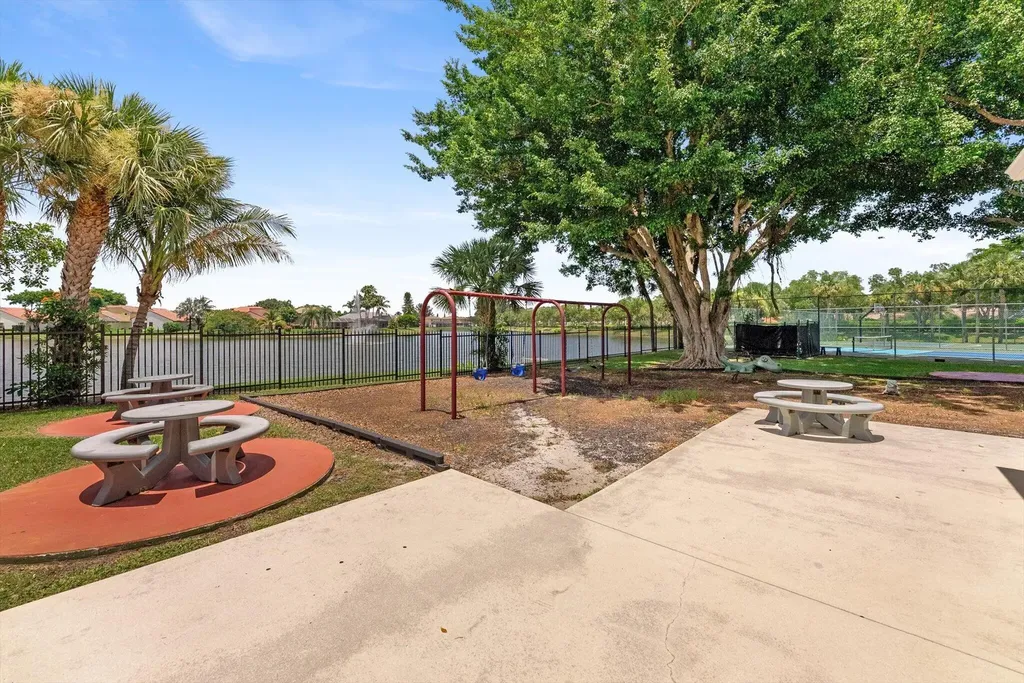 10796 Crescendo Circle Boca Raton FL 33498