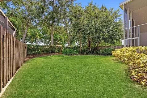 10796 Crescendo Circle Boca Raton FL 33498